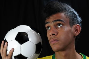 KAIYUN 中国大陆-法甲球队融合心理干预提升球员抗压能力研究