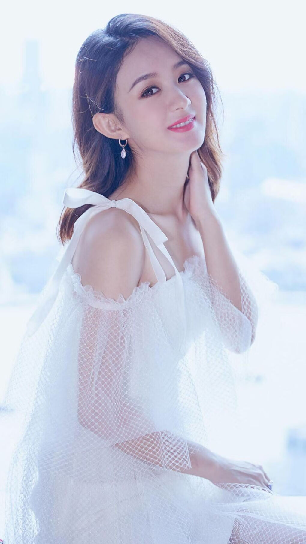 哈登突破分球助攻队友轻松得分，哈登带球突破