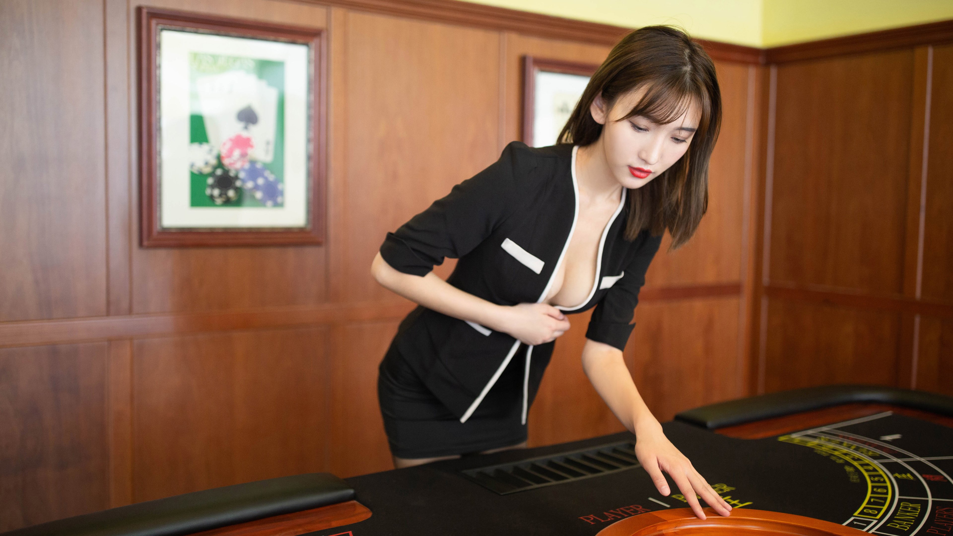 陈佳首秀惊艳全场，陈佳 1982